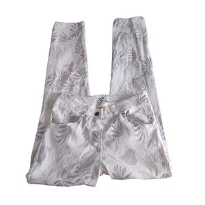 Gigi Moda Size Small White Foliage Leaf Print Pants